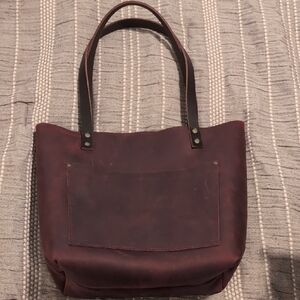 Portland Leather Classic Tote - Size Medium - Merlot